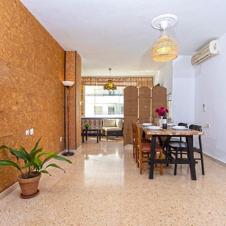 -Malagasunapts- West Beach Malaga Seafood & Relax Dış mekan fotoğraf
