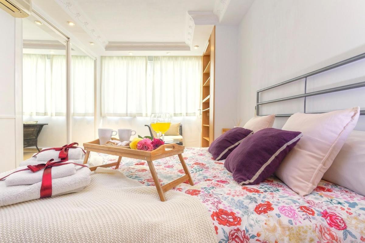 -Malagasunapts- West Beach Malaga Seafood & Relax Dış mekan fotoğraf